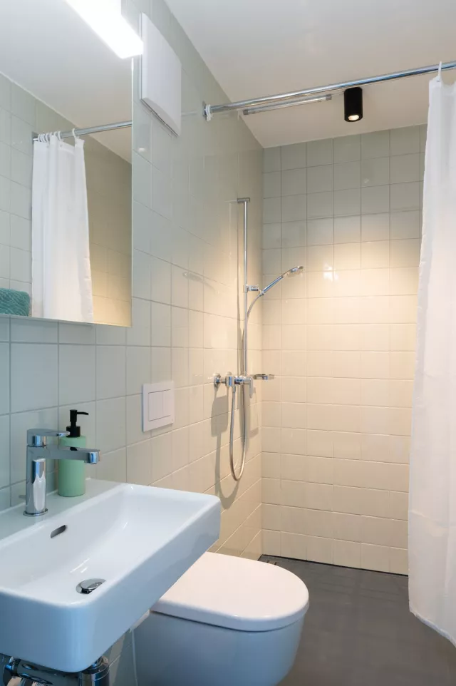 Bad Gästezimmer tonRaum